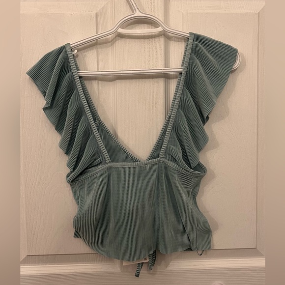 Ruffle top - Picture 2 of 2